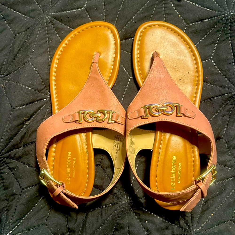 Liz Claiborne
Sandals